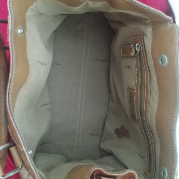 Fendi texture shimmer du jour pebbled embossed bag - Picture 6 of 8